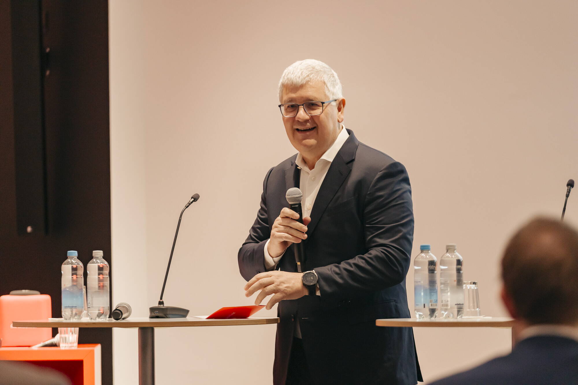 stefan_maeder_mobiliar.jpg