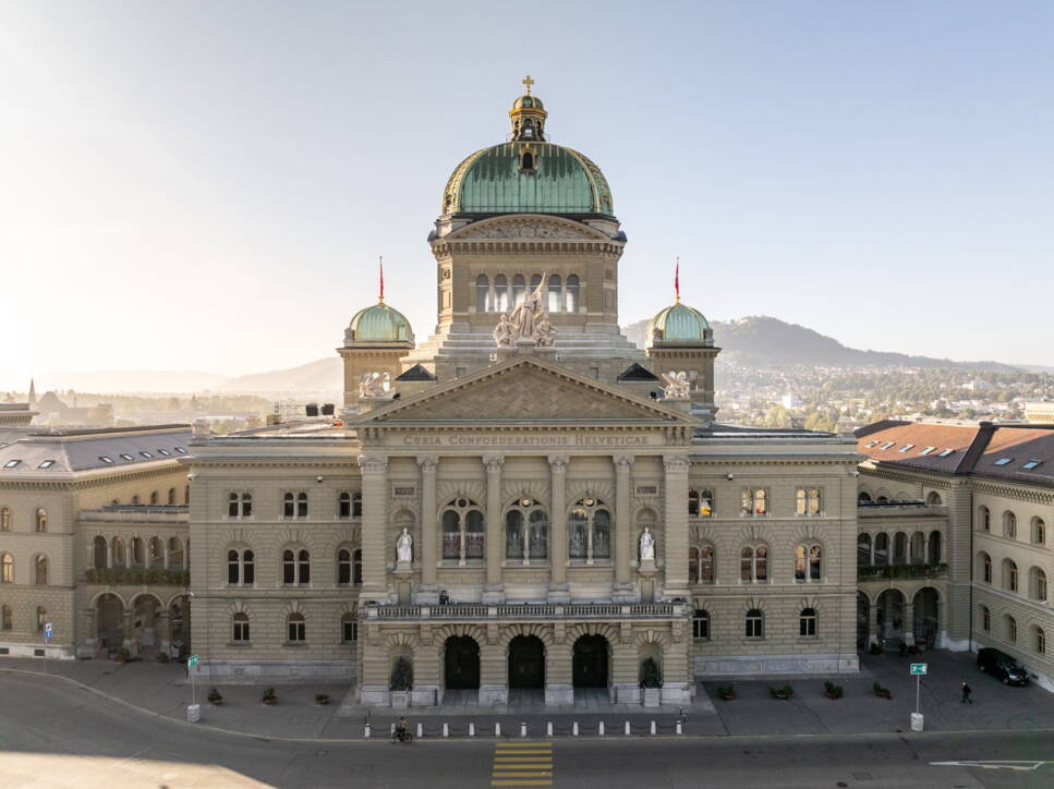 bundeshaus_aussenansicht.jpg